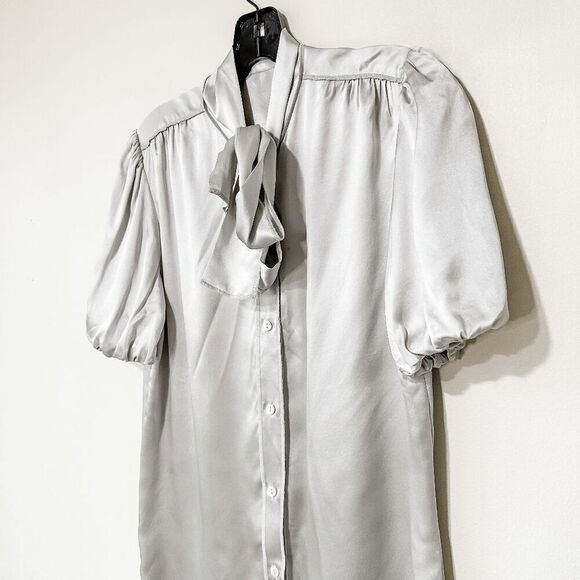 Dolce and Gabbana Ice Grey Silk Short Puff Sleeve Button Down Blouse Womens Size - Picture 5 of 10